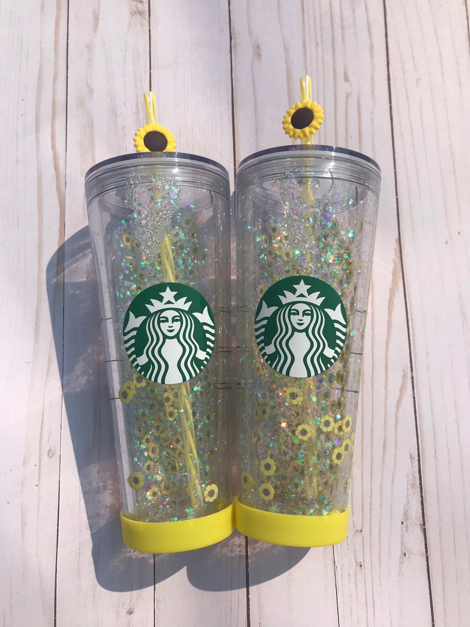 Starbucks Tumbler Valentines Glitter Snowglobe Liquid Filled and  personalized coffee cold and hot drinks, venti or grande